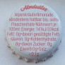 Kronkorken Almdudler Österreich 2018 2010er weiß Almdudler Alpenkräuterlimonade Mindestens haltbar bis: siehe Flaschenhals Nährwerte je 100ml: Energie: 141kJ/33kcal Fett: 0g davon gesättigte-fettsäuren: 0g Kohlenhydrate: 8g davon Zucker: 8g Eiweiß: 0g Salz: <0,1g